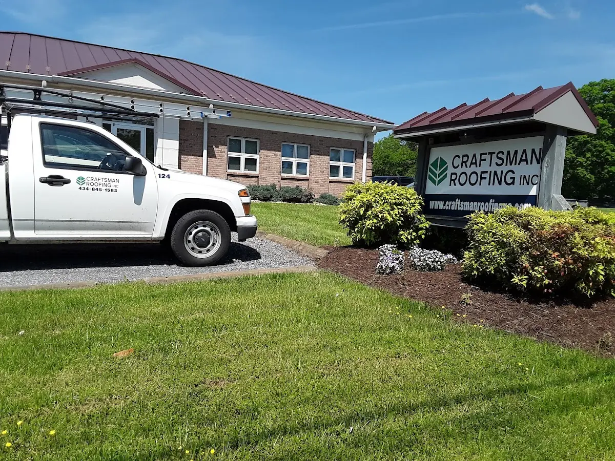 Quality Skylight Repair by experienced craftsmen in Fort Myer Heights